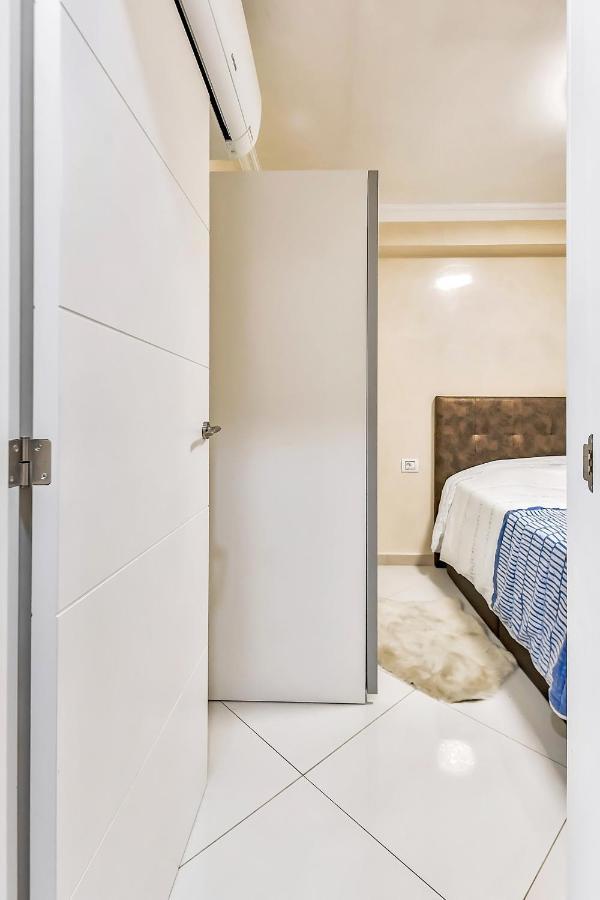 217 Elegant Vina Del Mar Pool View, Parking, Ac Apartment Playa de las Americas  Luaran gambar