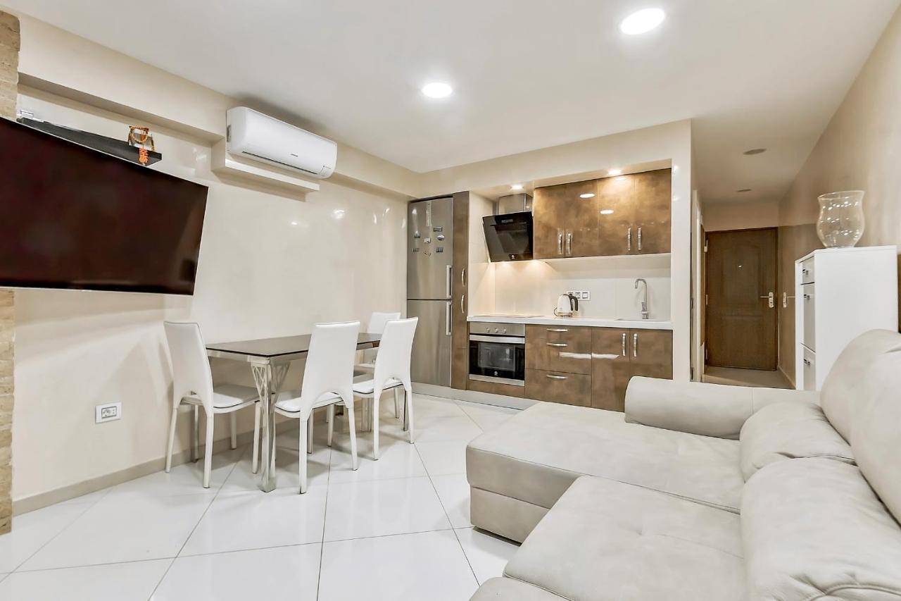 217 Elegant Vina Del Mar Pool View, Parking, Ac Apartment Playa de las Americas  Luaran gambar